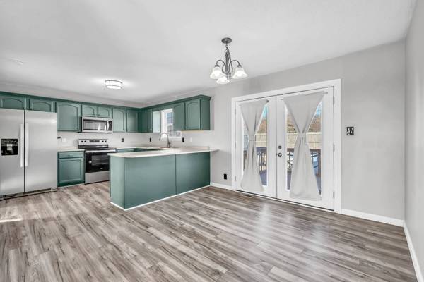 624 Avondale Rd, Oak Grove, KY 42262