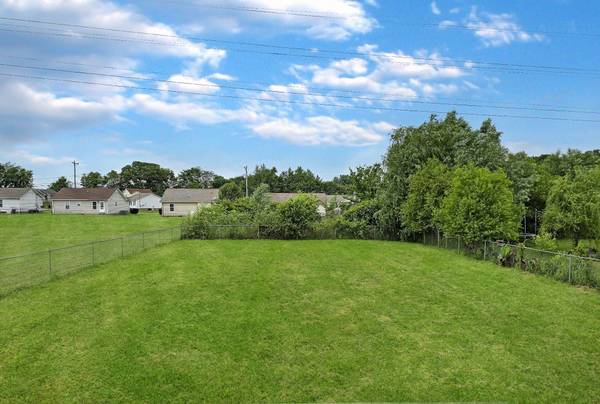 1977 Timberline Cir, Oak Grove, KY 42262