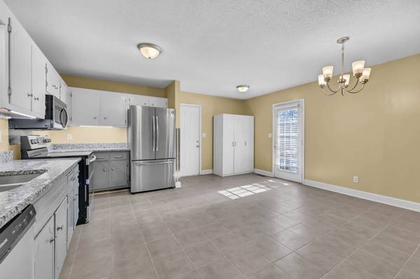 249 Millstone Cir, Clarksville, TN 37042