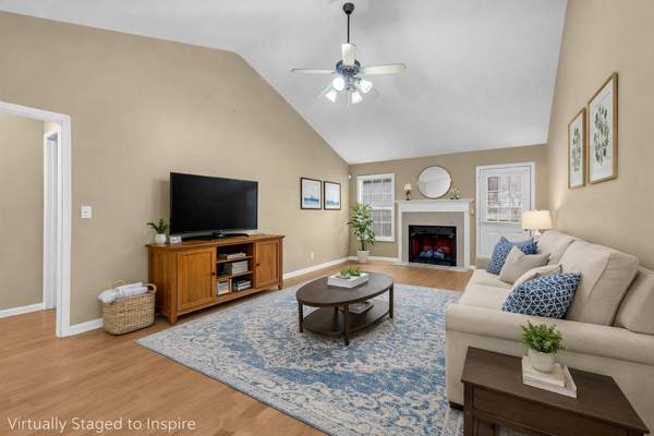 3700 Wheatfield Ln, Clarksville, TN 37040