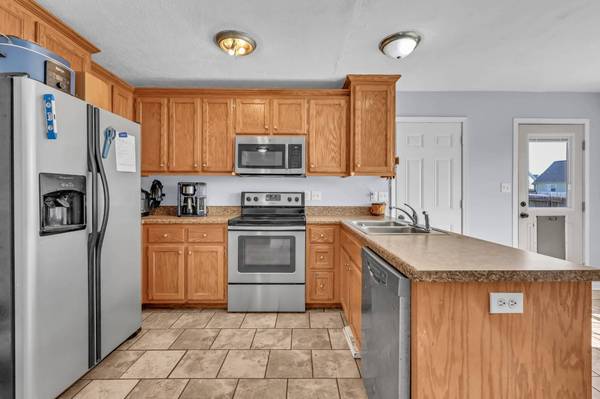 983 Cindy Jo Ct, Clarksville, TN 37040