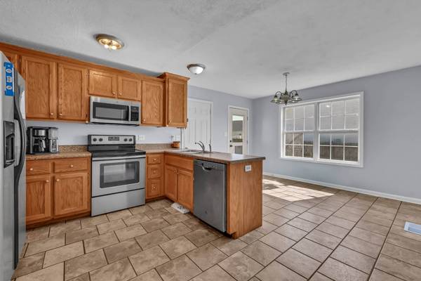 983 Cindy Jo Ct, Clarksville, TN 37040