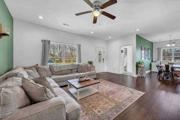 200 Texas Avenue, Oak Grove, KY 42262