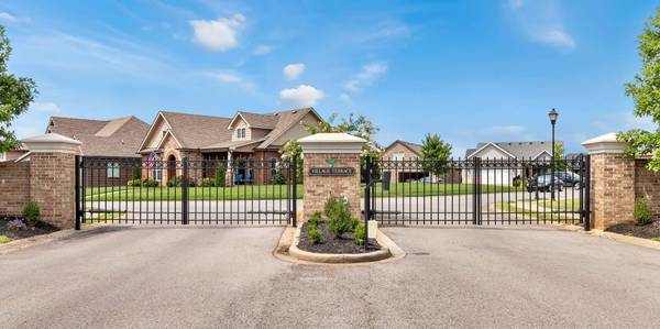 253 Dorchester Cir, Clarksville, TN 37043