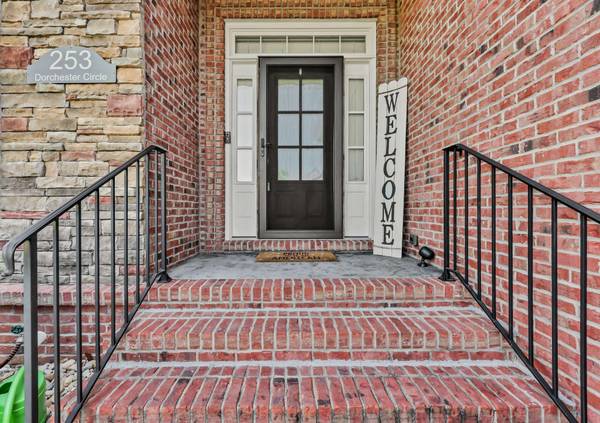 253 Dorchester Cir, Clarksville, TN 37043