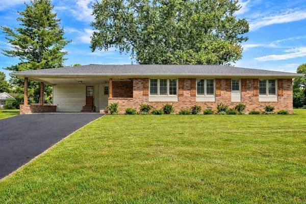 207 Donna Drive, Hopkinsville, KY 42240