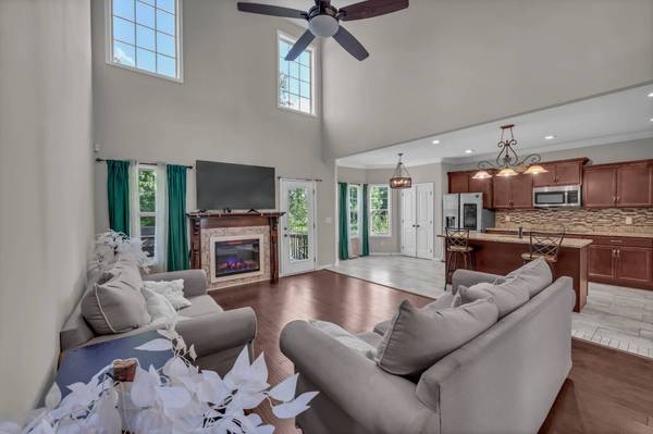 854 Winslow St, Clarksville, TN 37042