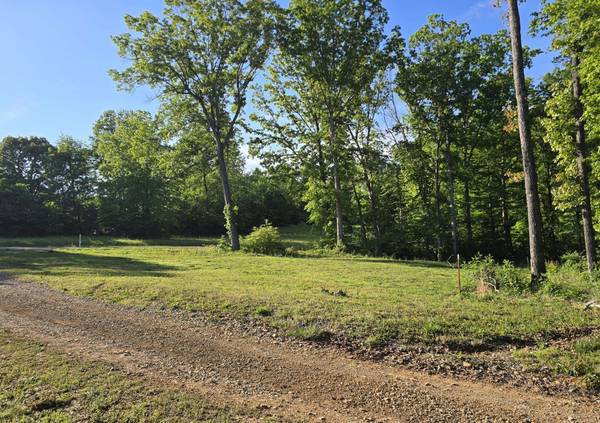 0 Akin Rd, Cunningham, TN 37052