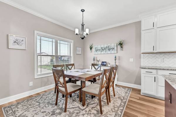1850 Shield Dr, Clarksville, TN 37043