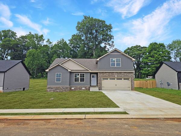 43 Echo Ridge, Oak Grove, KY 42262