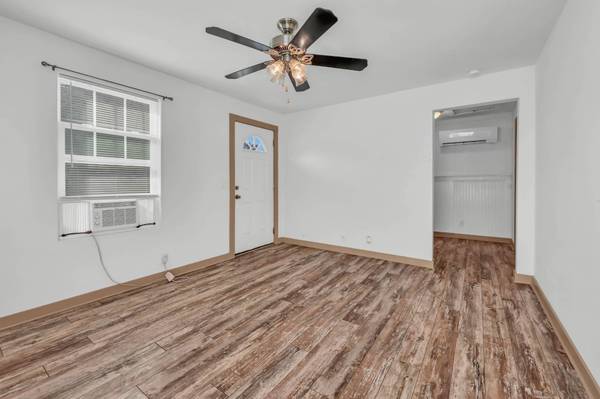 48 Maple St, Clarksville, TN 37042