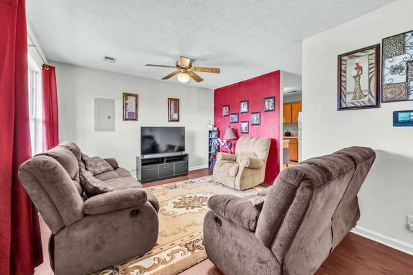 1645 Hannibal Dr, Oak Grove, KY 42262