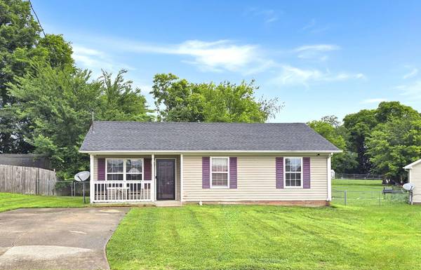 1645 Hannibal Dr, Oak Grove, KY 42262
