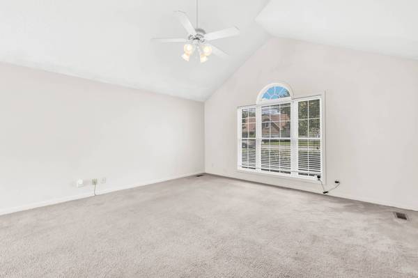 1445 Buchanon Dr, Clarksville, TN 37042