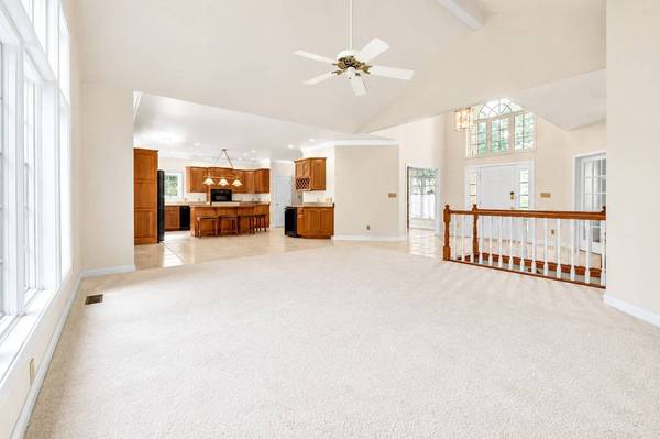 241 Sequoyah Trl, Cadiz, KY 42211