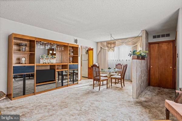 409 ARCH ST, Delran, NJ 08075