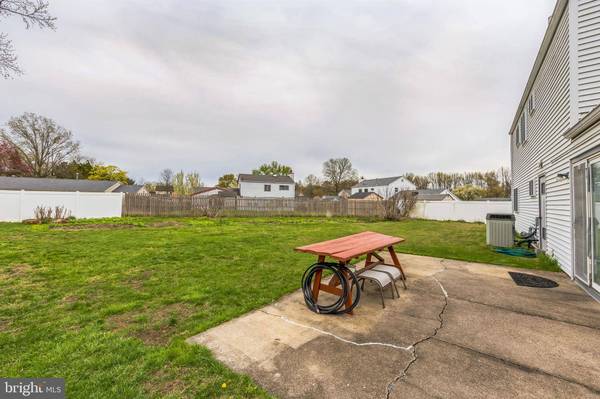 5 GRAYSON CT, Marlton, NJ 08053