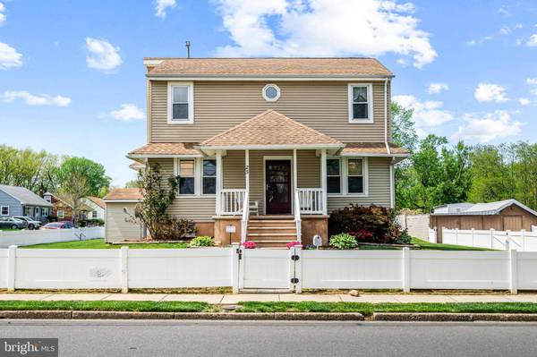 25 NORTHMONT AVE, Mount Ephraim, NJ 08059