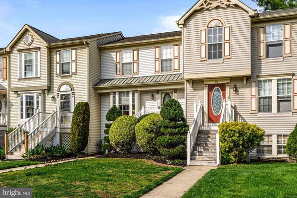65 WAGON WHEEL DR, Sicklerville, NJ 08081