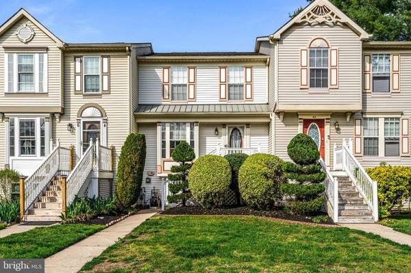 65 WAGON WHEEL DR, Sicklerville, NJ 08081