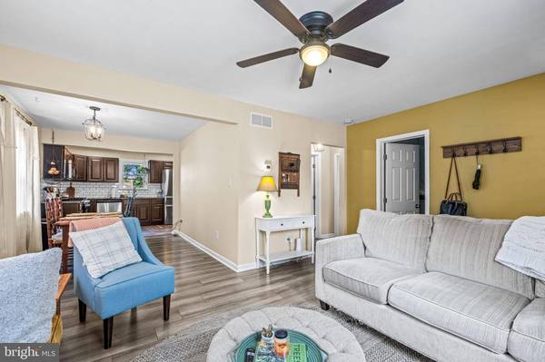 415 CENTER AVE, Runnemede, NJ 08078