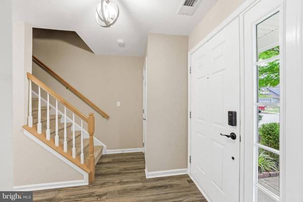 3 TATTERSALL DR, Burlington, NJ 08016