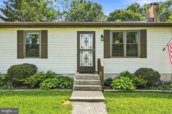 1930 GRANT AVE, Williamstown, NJ 08094