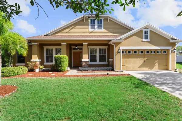 3281 PAWLEYS LOOP N, St Cloud, FL 34769