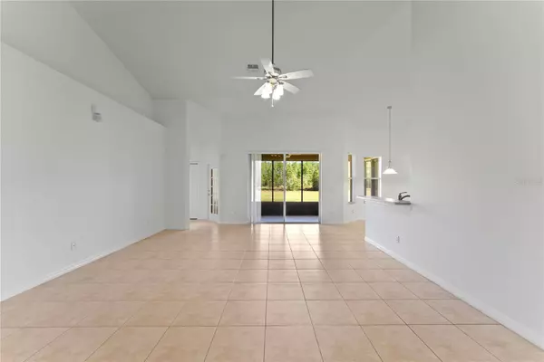 3281 PAWLEYS LOOP N, St Cloud, FL 34769