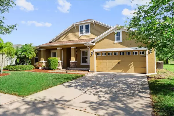 3281 PAWLEYS LOOP N, St Cloud, FL 34769