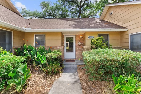 1107 MONROE AVE, St Cloud, FL 34769