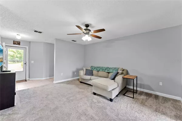 1107 MONROE AVE, St Cloud, FL 34769