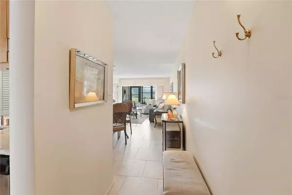 3221 WESTRIDGE BLVD #103, Orlando, FL 32822