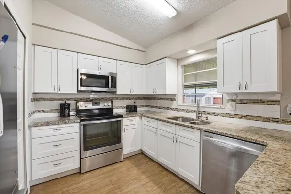 6459 FALL ST, St Cloud, FL 34771