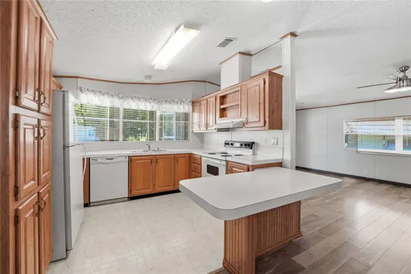2251 TEMPLE LN, St Cloud, FL 34769