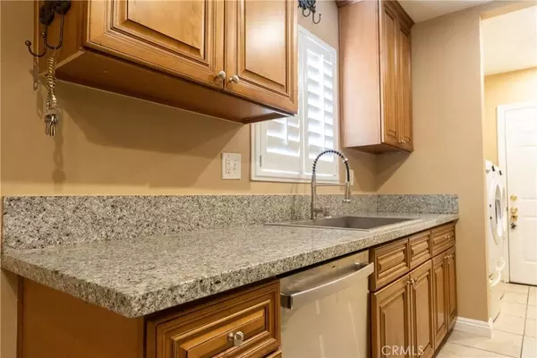 5570 Bandera ST, Montclair, CA 91763