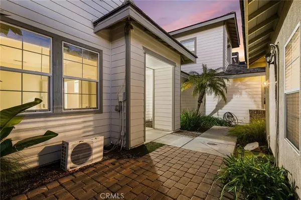 41871 Dahlias, Murrieta, CA 92562