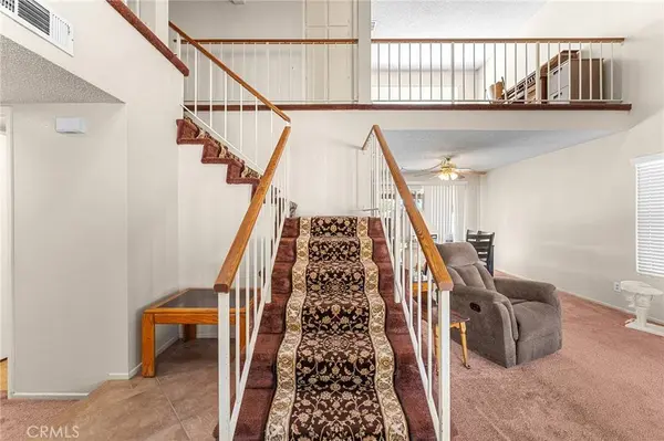 11048 Thrush Drive, Riverside, CA 92505