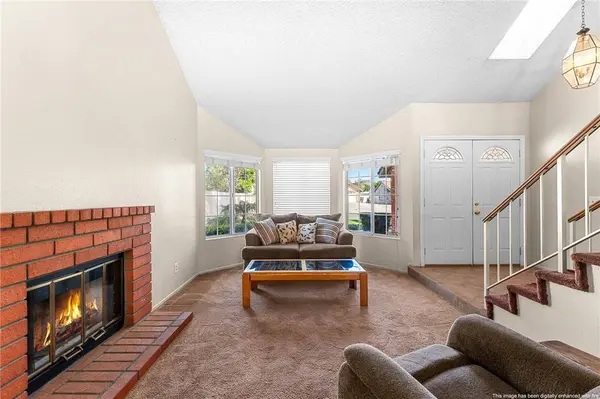 11048 Thrush Drive, Riverside, CA 92505