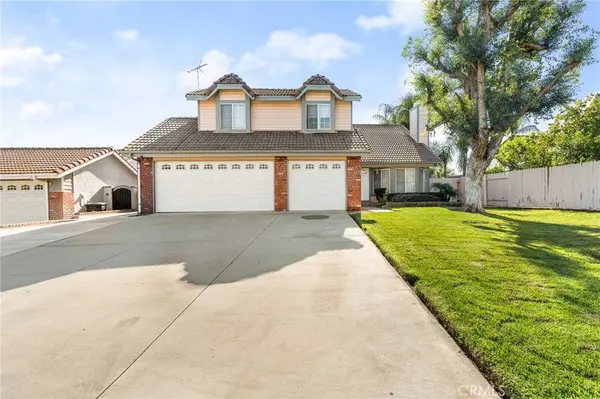 11048 Thrush Drive, Riverside, CA 92505