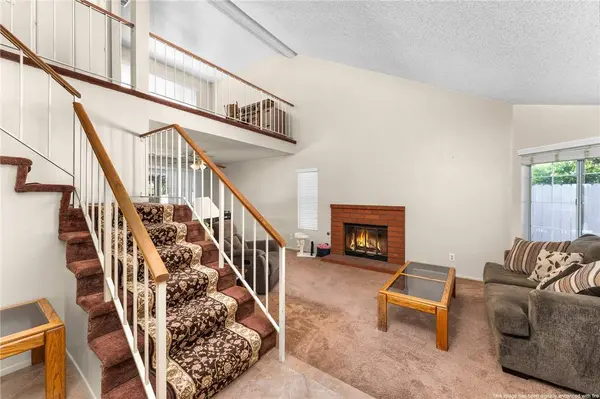 11048 Thrush Drive, Riverside, CA 92505