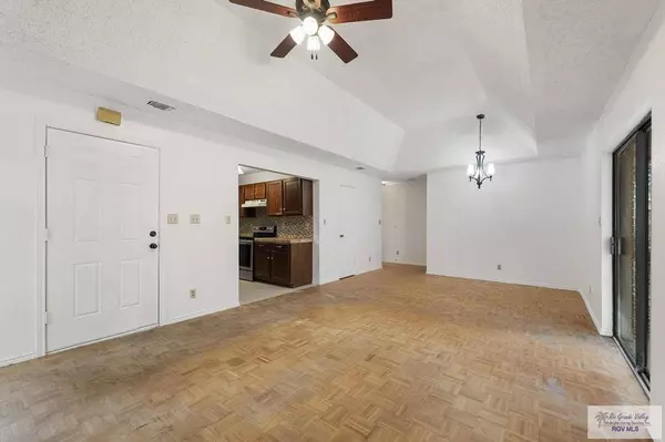 1913 MOURNING DOVE CIR., Harlingen, TX 78550