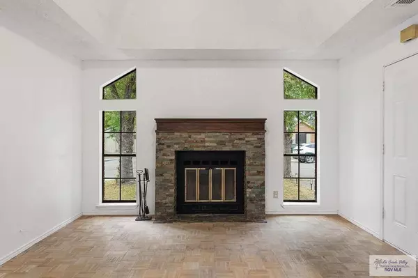 1913 MOURNING DOVE CIR., Harlingen, TX 78550