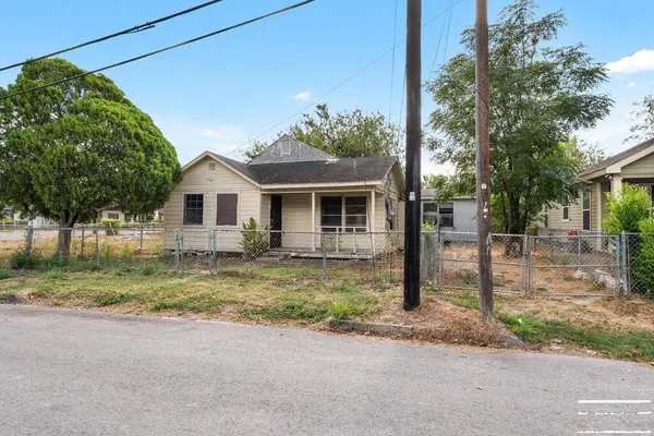 408 Villarreal St.