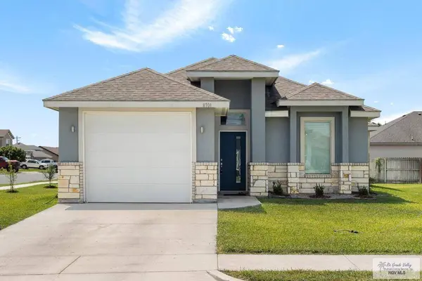 8701 Swan Lake Dr, Harlingen, TX 78552