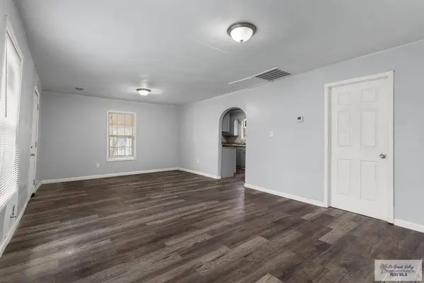 515 Norman Ave., Raymondville, TX 78580