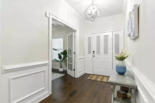 5330 Natures Color Ln, North Charleston, SC 29418