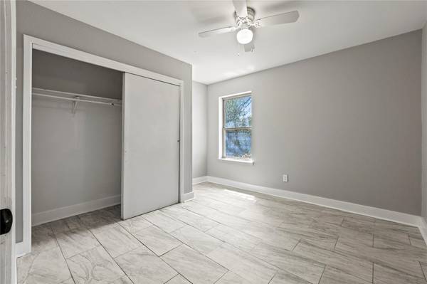 7117 Payte Ln, North Richland Hills, TX 76182-3516