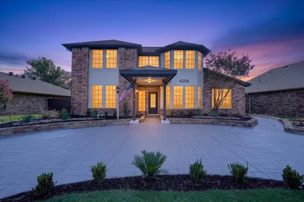 4206 Harvest Hill Ct, Carrollton, TX 75010-4121