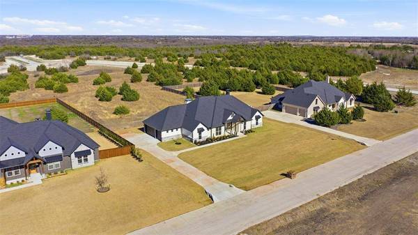 1431 Westgrove Lane, Waxahachie, TX 75165